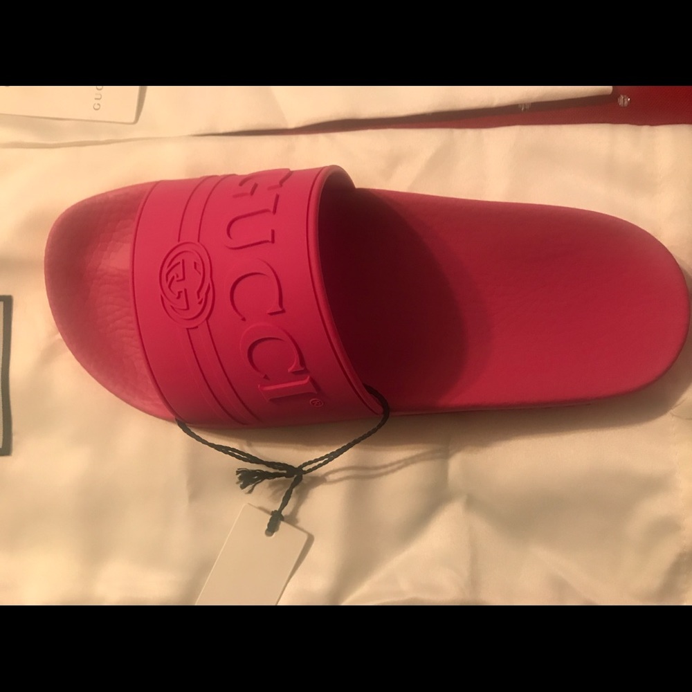SOLD  pink Gucci slides *Authentic*